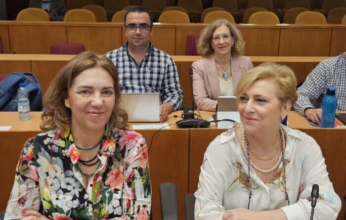 Alexandra Tavares de Moura, Maria de Fátima Filipe, Ricardo Fernandes e Teresa Sá Pereira presentes na Assembleia Municipal