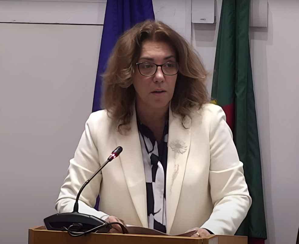 Alexandra Tavares De Moura No Púlpito | Ps Oeiras Alexandra Tavares De Moura Intervém Sobre O Satuo